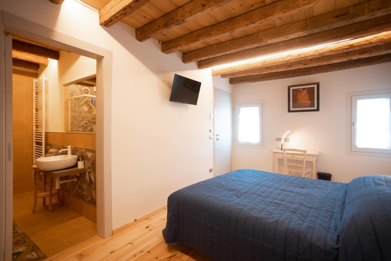 B&B Basta Bussare Кьоджа Экстерьер фото