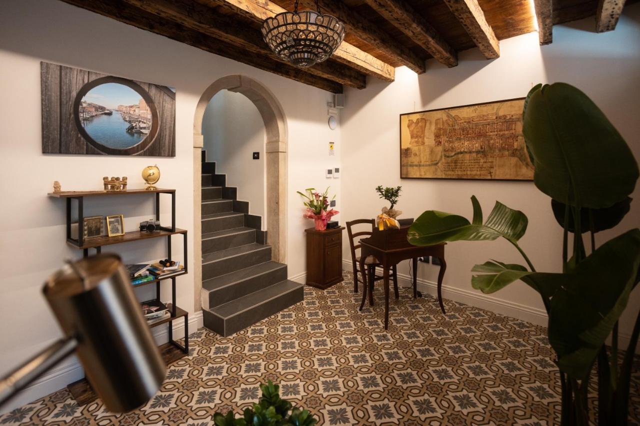 B&B Basta Bussare Кьоджа Экстерьер фото